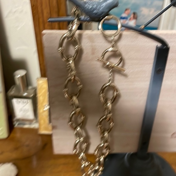 Lovely link chain silver necklace. - Picture 2 of 2